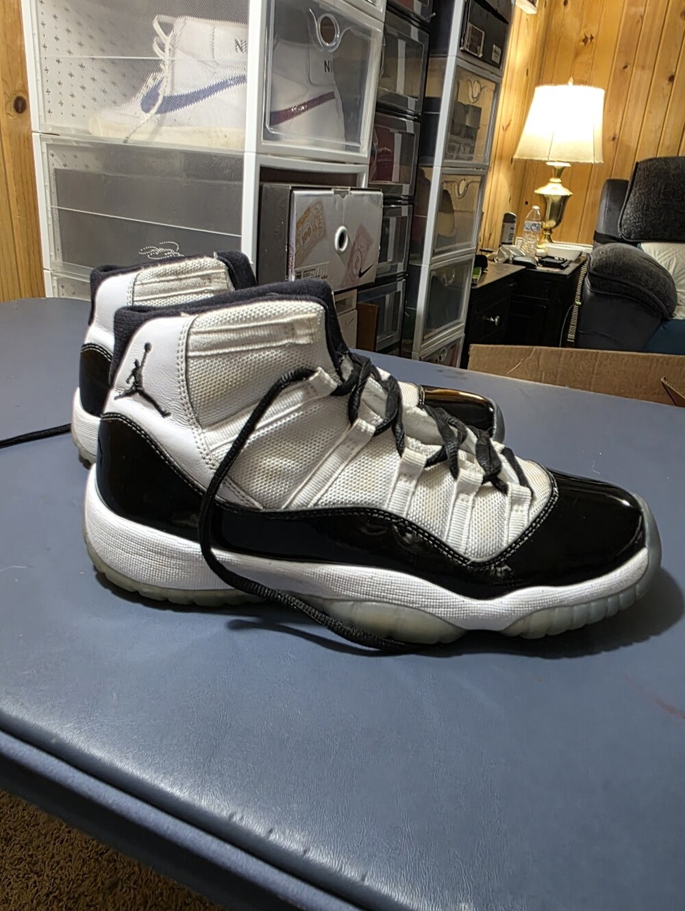 Jordan 11 Concord, Size 7y/8.5w Nike Black and White High-Top Sneakers - Picture 5 of 6